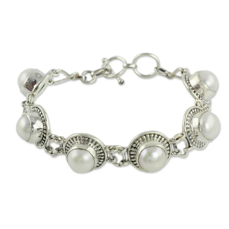 seven-gem beaded bracelet-Prosperity Perfect Bridal Flexible Round White Freshwater Pearls with Ornate Bezel 925 Sterling Silver Womens Bracelet (India)