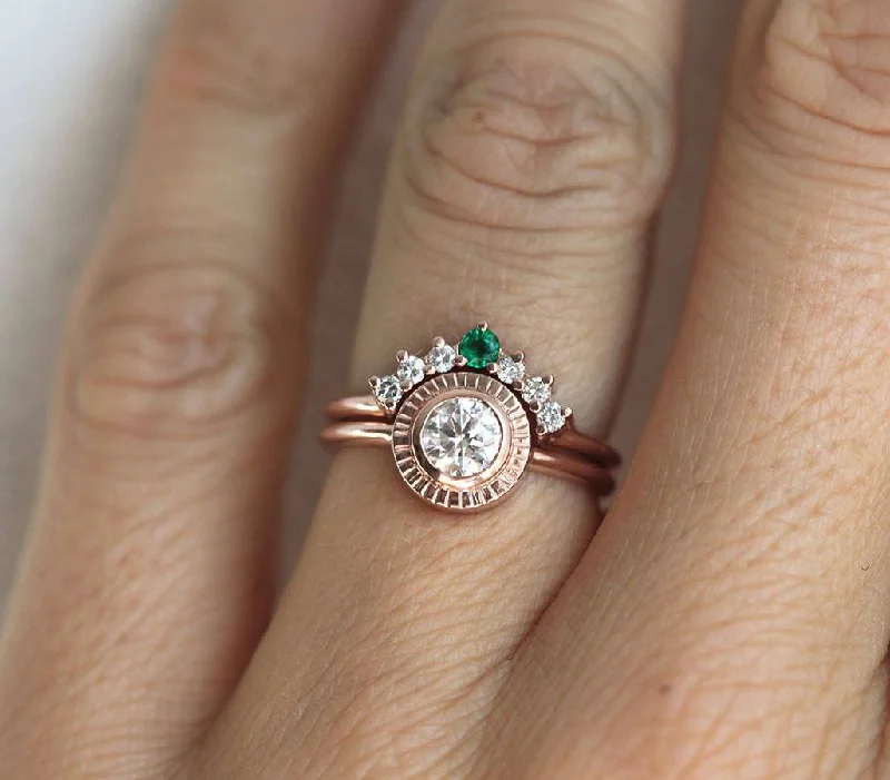 adaptable gold ring-Diamond & Emerald Engagement Ring Set