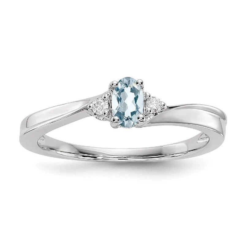 retro-style ring-Curata 925 Sterling Silver Rhodium Plated Aquamarine Ring