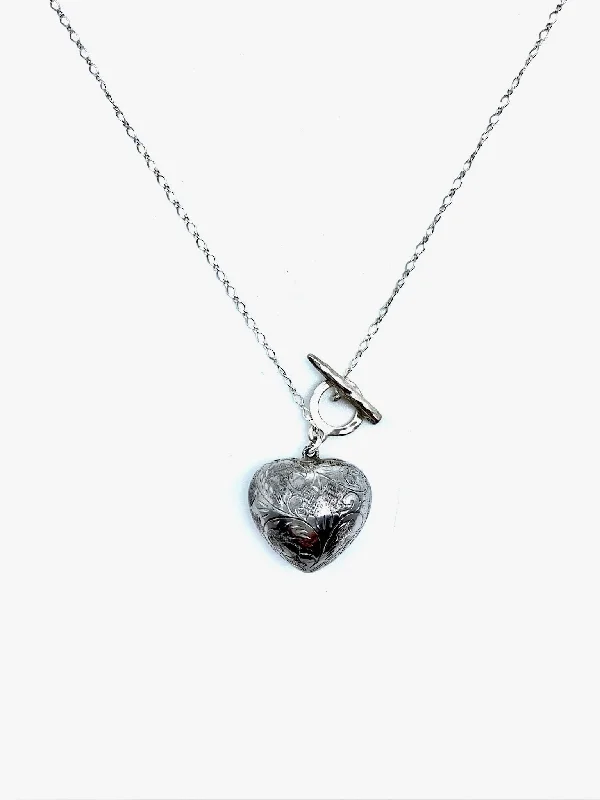 sprig pendant necklace-Darling Heart Toggle Necklace