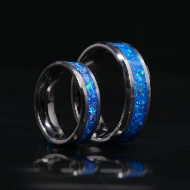 sprig gold ring-Matching Winter's Howl Glowstone Wedding Ring Set in Tungsten