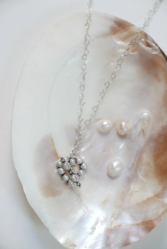 adaptable birthstone necklace-Salty Kiss Pearl Necklace