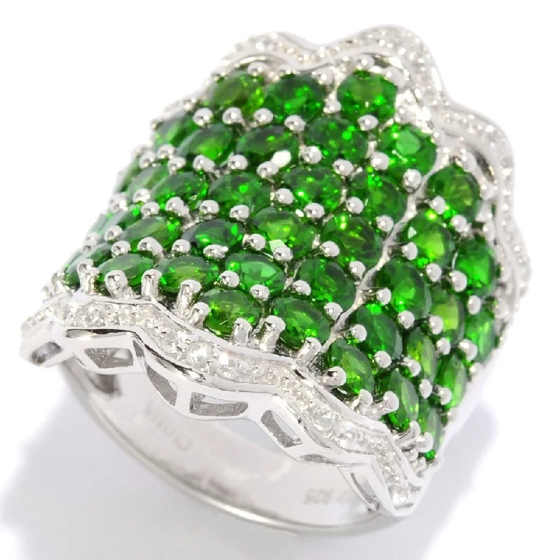 fluid design ring-Sterling Silver 6.5Ctw Chrome Diopside & White Zircon Wavy Band Ring