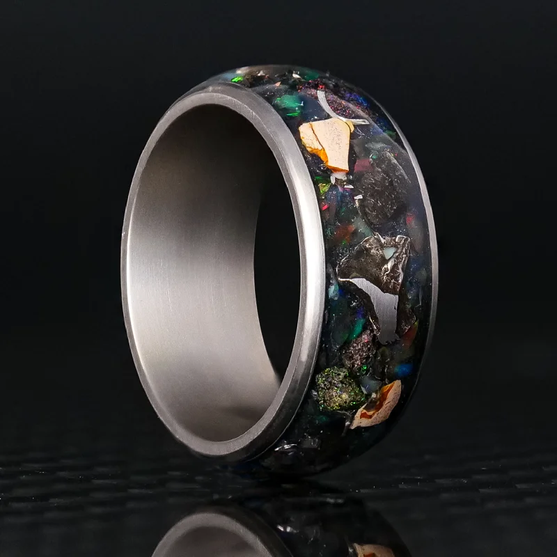 retro-style promise ring-The Halo Glowstone Ring