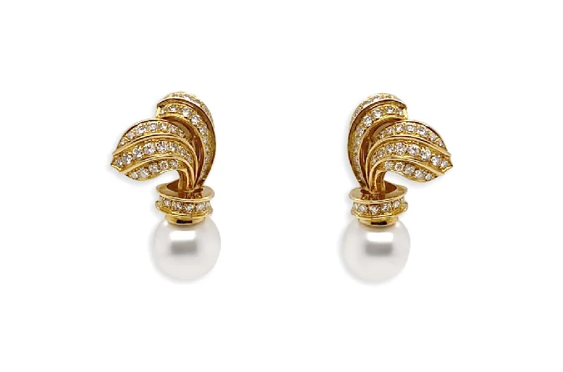 gothic diamond earrings-Earrings Classic 18kt Gold South Sea Pearls & Diamonds