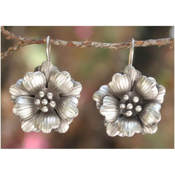 tech sleek earrings-Handmade Silver 'Chiang Mai Rose' Flower Earrings (Thailand)