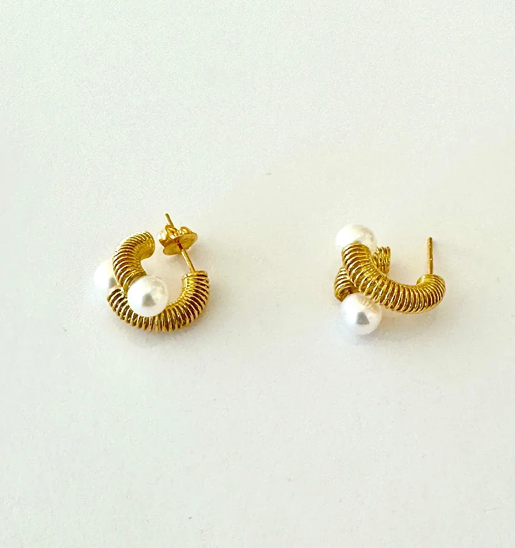 ripple-shaped stud earrings-18K Yellow Gold Double-pearl Earrings